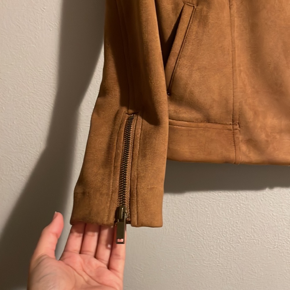 Suede jacket - Picture 5 of 8